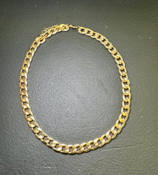 Cuban link choker